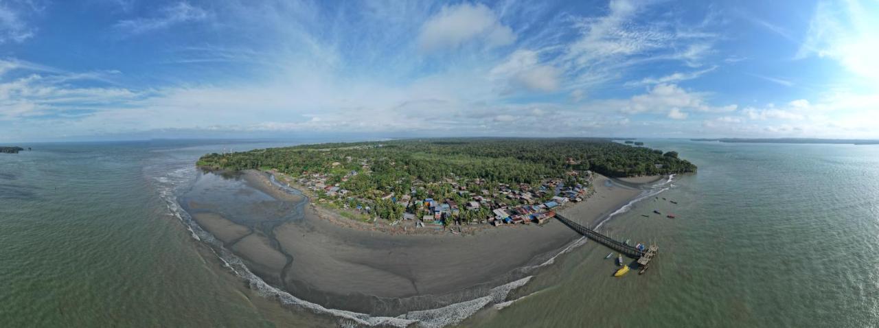 Acuarios Hostal Плайя-Ладрильерос Экстерьер фото