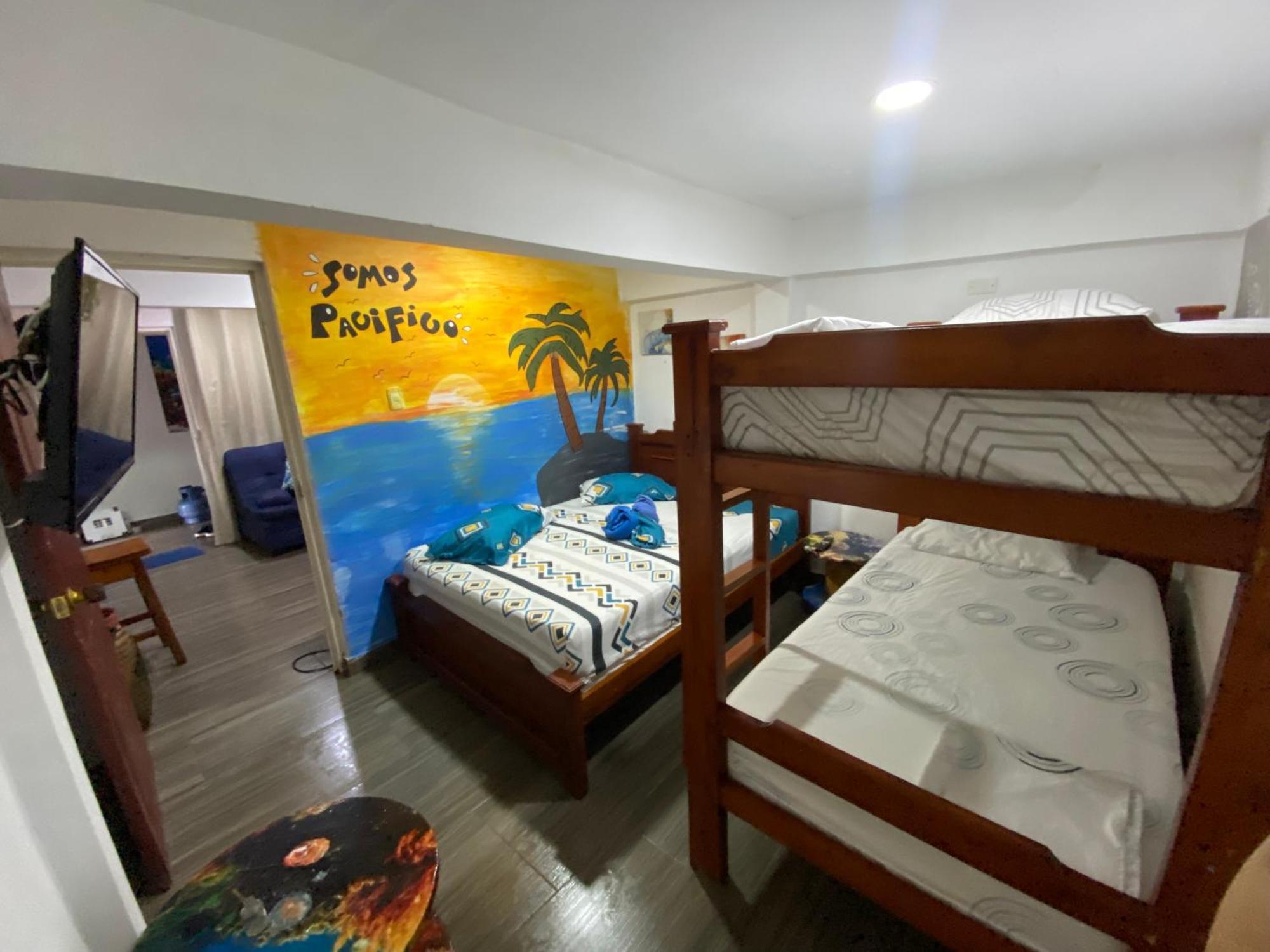Acuarios Hostal Плайя-Ладрильерос Экстерьер фото